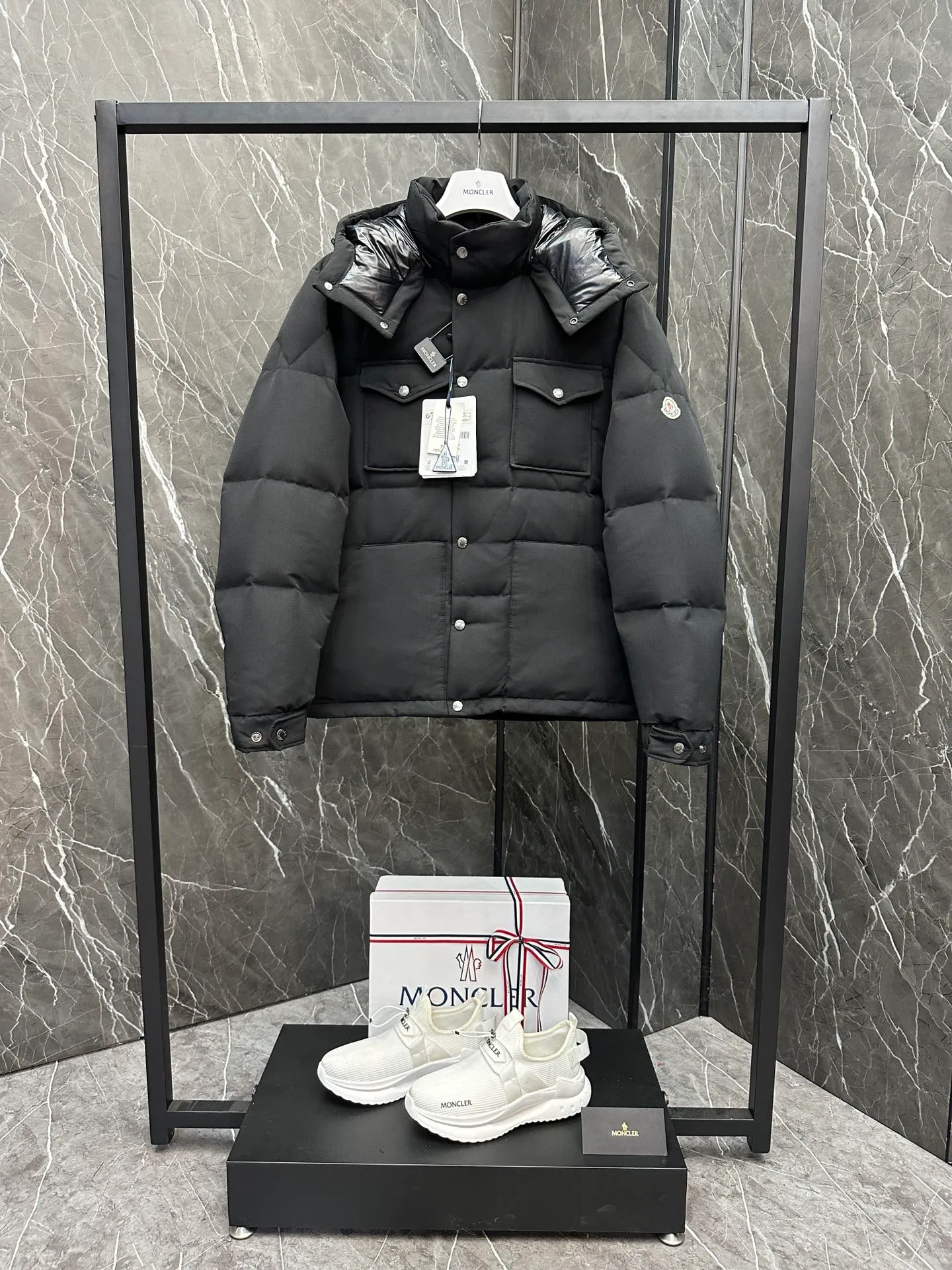 ⬆️Moncler Fornas . . . , . NFC . . 🎁. . Fornas ， ， 。 Fornas ， 。 ， ， 。 ， ， ， 。 • • • • • • • • • Size : 1-5 Black D 7872087620